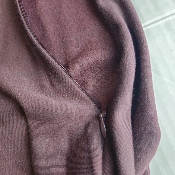 G.I.L.I. (Got It Love It) Women Wine Runched Slimming Dress Size 14 - Picture 9 of 12